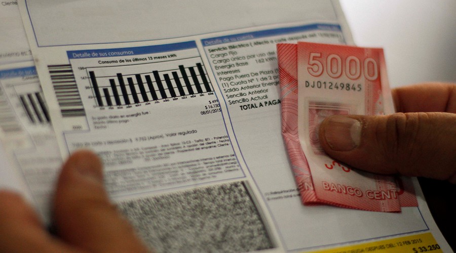 "El alza lo pagamos juntos": Municipalidad de Las Condes entregará subsidio para el pago de cuentas básicas