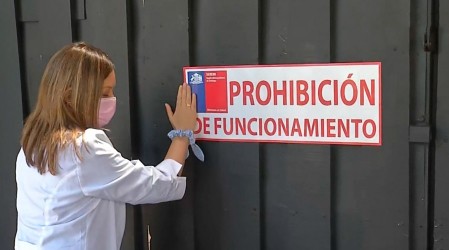 Cierran local de sushi por brote de salmonella: Conoce cómo reconocer los síntomas que genera esta bacteria