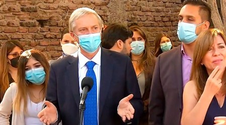 José Antonio Kast defiende los dichos de su vocera Macarena Santelices sobre el valor de las propiedades