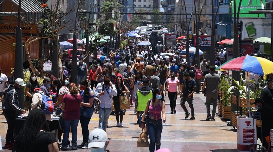 Desde este sábado 4 de diciembre: 10 comunas retroceden y 7 avanzan de fase según el Plan Paso a Paso