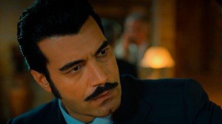 Avance extendido: Yilmaz interrumpirá la reunión de Demir