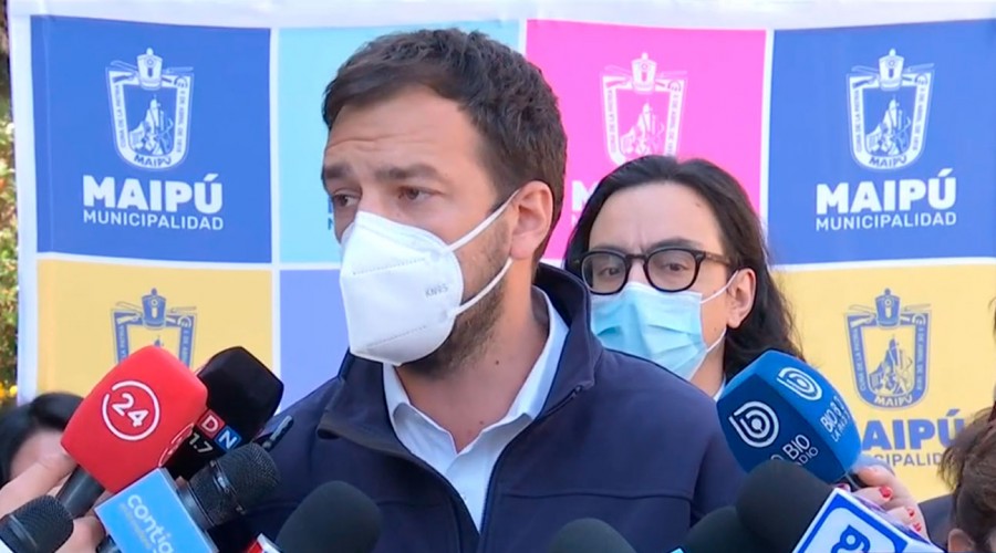 'Generó un mecanismo interno de fraude': Municipalidad de Maipú se querella contra Cathy Barriga