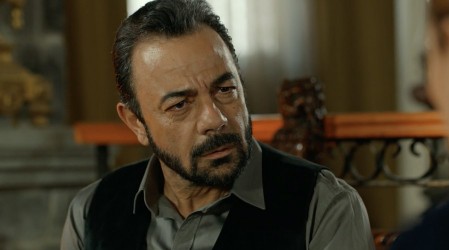 Hunkar se confiesa con Fekeli (Capítulo 192 - Parte 2)