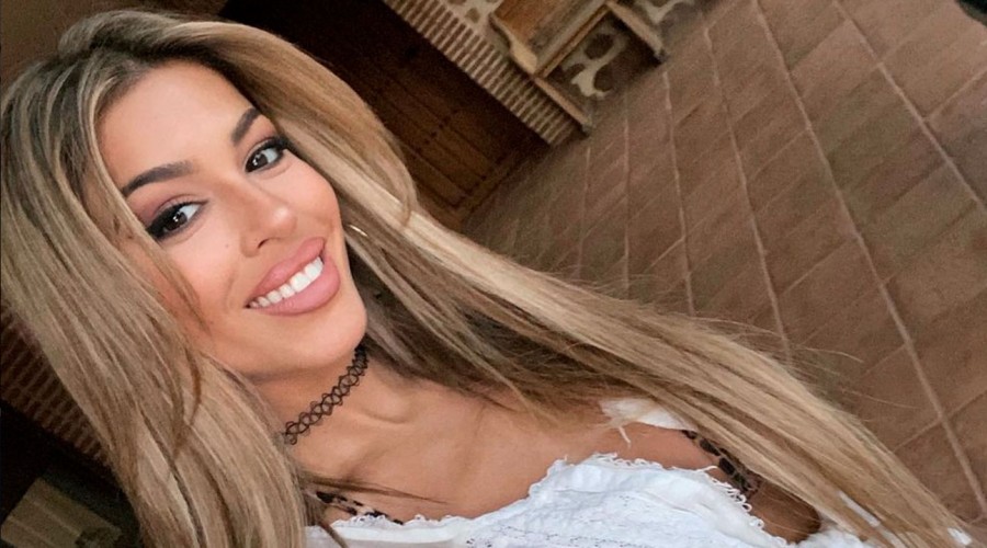 "Que guapa": Oriana Marzoli impresiona a sus seguidores con osada fotografía
