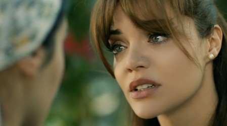 Zuleyha consuela a Gultén (Capítulo 206 - Parte 1)