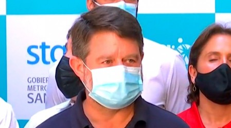 Gobernador Claudio Orrego propone estrategias frente al comercio ambulante
