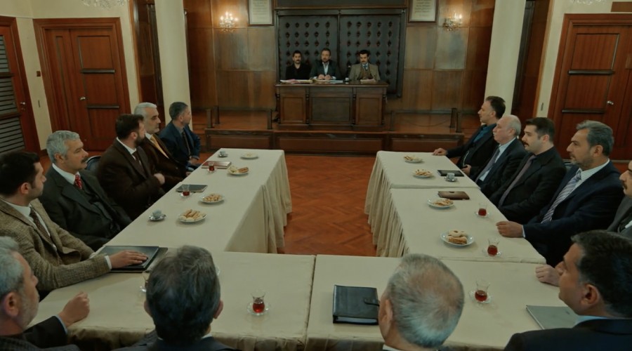 El plan de Fekeli para proteger a Cukurova (Capítulo 212 - Parte 2)