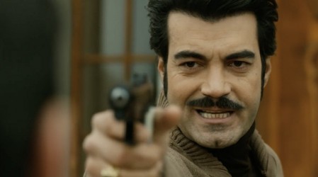 Demir enfrenta a Yilmaz (Capítulo 216 - Parte 1)