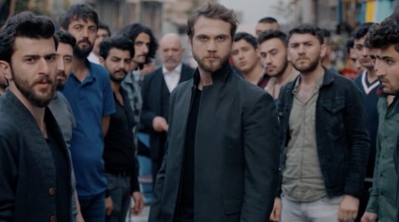 Revive un nuevo capítulo de Cukur: Yamac y Vartolu se pelean