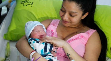 Conoce todos los beneficios disponibles para madres este 2022