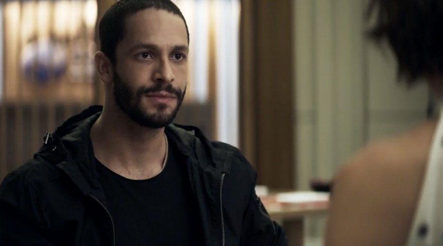 Josiane decide vender la mansión (Capítulo 110 - Parte 2)