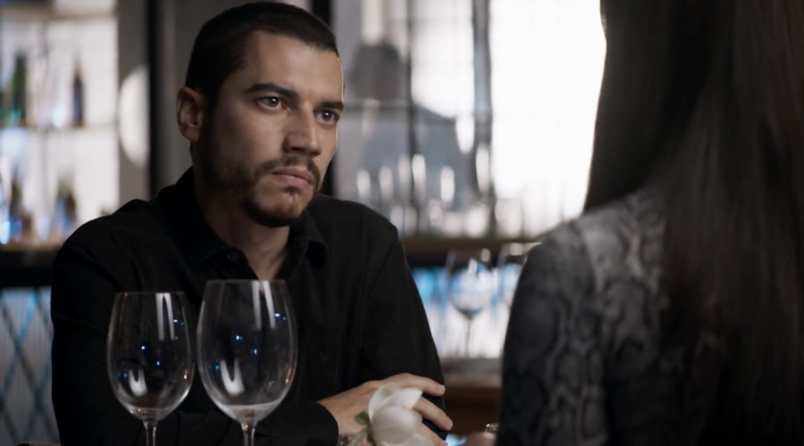 Camilo le exige matrimonio a Vivi (Capítulo 112 - Parte 2)