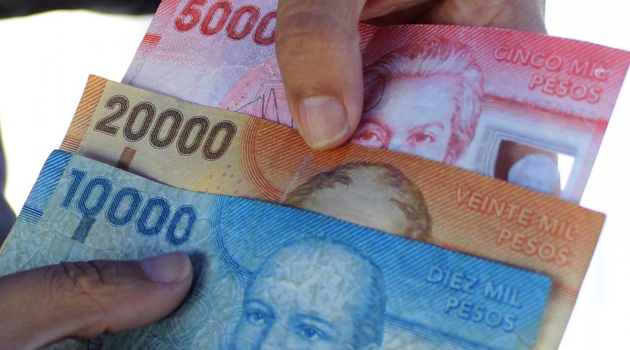 Monto aumentado se paga en febrero: Revisa los nuevos montos del sueldo mínimo