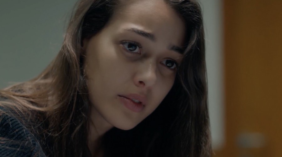 Saadet miente por Sena (Capítulo 90 - Parte 2)