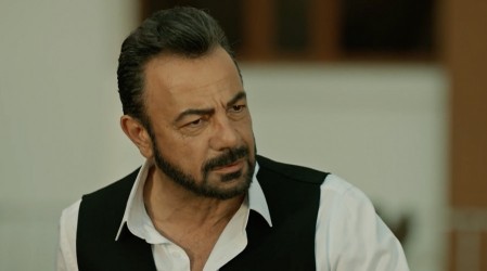 Fekeli defiende a Cukurova (Capítulo 236 - Parte 1)