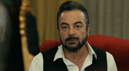 Nuevo capítulo de Zuleyha! La denuncia de Fekeli