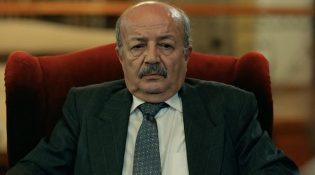 Nuevo capítulo de Zuleyha! La denuncia de Fekeli