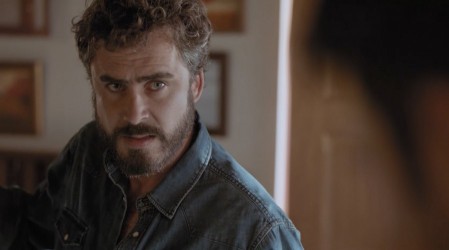 Fabián golpea a Ignacio