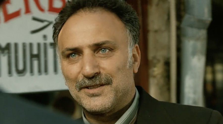 El rumor de Hatip que enfurece a Demir (Capítulo 239 - Parte 2)