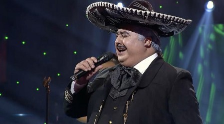 Vicente Fernández es el tributo de Huaso Filomeno en este capítulo de doble eliminación