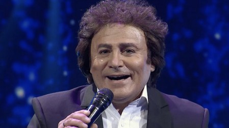 Charola Pizarro lucha por seguir en competencia con su tributo a Dyango