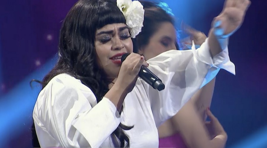 Javiera Flores se lució con su tributo a Mon Laferte