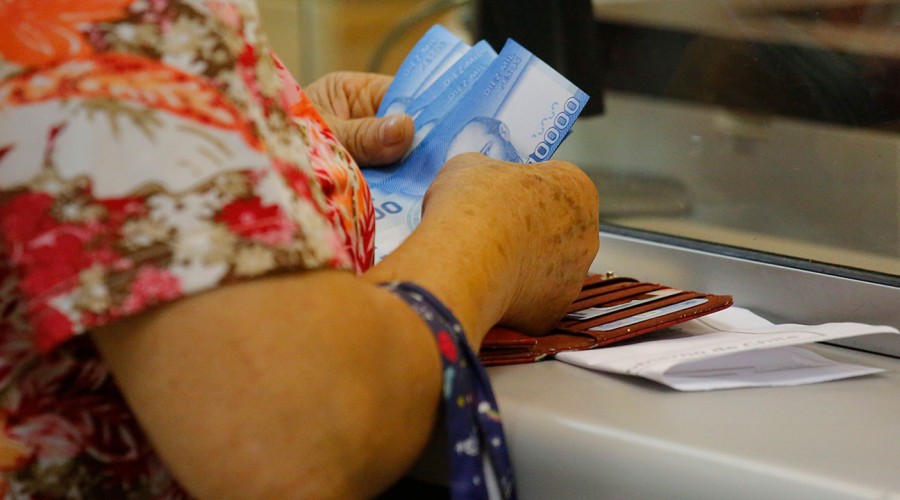 ¿Aún no cobras tu dinero?: Revisa quiénes reciben $105 mil del Bono Marzo