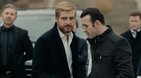 Ceto y Mahsun son amenazados por los Búlgaros (Capítulo 121 - Parte 2)