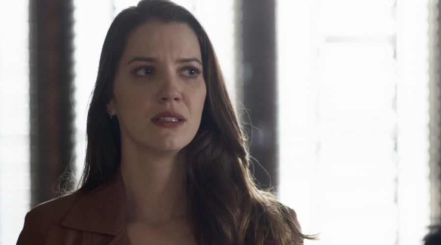 María de la Paz va en búsqueda de su fábrica (Capítulo 164 - Parte 2)