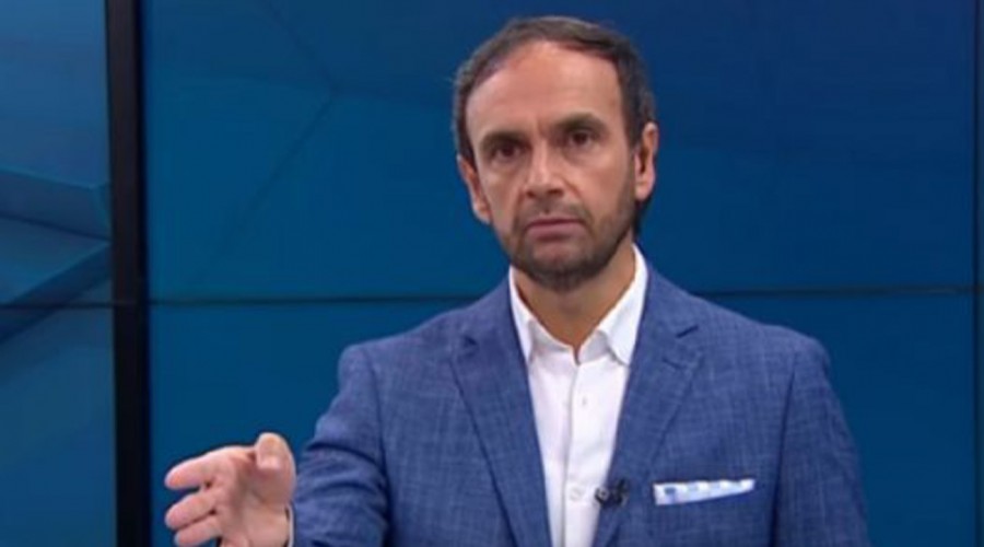 Rodrigo Sepúlveda realizó reflexión tras kilométrico taco de la ruta 5 Sur Rodrigo Sepúlveda realizó reflexión tras kilométrico taco de la ruta 5 Sur