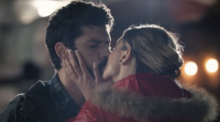 El beso entre Eric y Jeimy - Capítulo 90