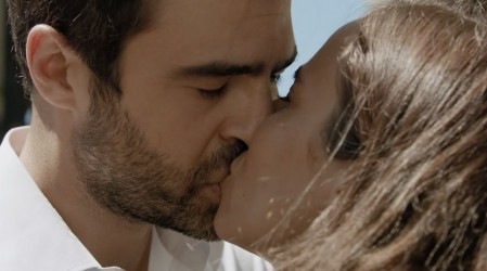 "¿Adiós a los saturnos?": Beso entre Ignacio y Tamara genera indignación entre los espectadores