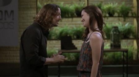 Julia lanza su libro (Capítulo 130 - Parte 2)