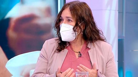 Ministra de Salud realiza llamado a vacunarse contra el Covid-19