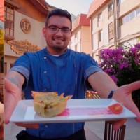 Dos chefs amantes de la cocina chilena se enfrentan para seguir en la Copa Culinaria Carozzi