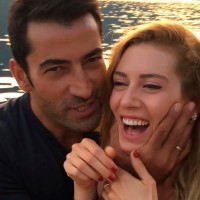 Sinem Kobal es la bella actriz turca que robó el corazón del protagonista de Ezel