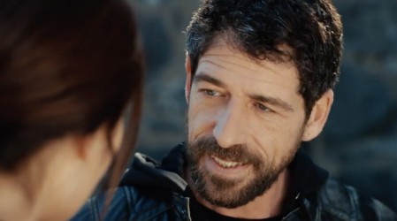 Sinan le pedirá un beso a Asya: Mira imágenes exclusivas del siguiente capítulo de 'Traicionada'