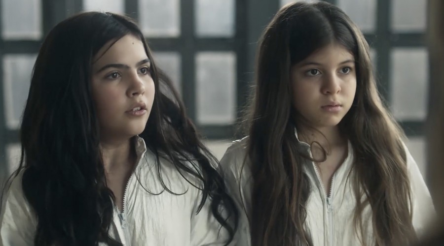 Kiki y Nico escapan de las cápsulas criogénicas (Capítulo 08 - Parte 1)