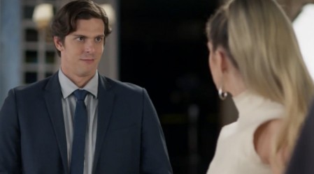 Silvana recibe críticas por su libro (Capítulo 25 - Parte 2)