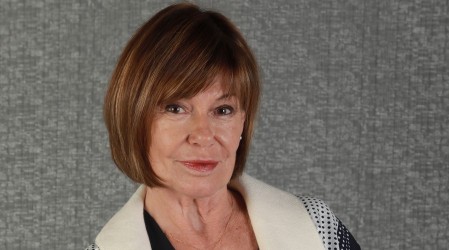 Coca Guazzini cuenta de qué trata la teleserie 'Hasta Encontrarte'