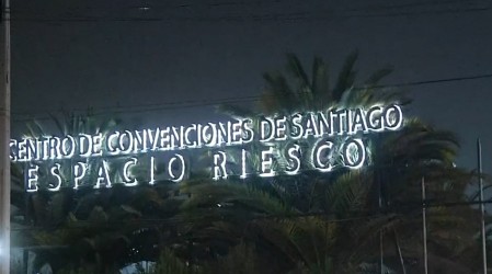 Balacera en Espacio Riesco dejó al menos 4 lesionados
