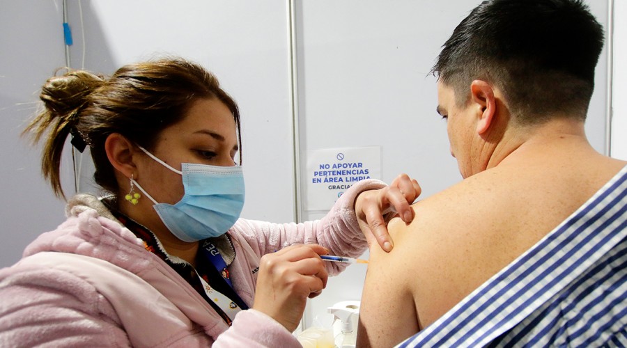 ¿Quinta dosis?: Ministerio de Salud aclara escenario sobre vacuna contra el Covid-19