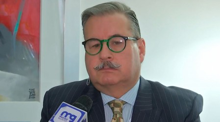 Padre de enfermera apuñalada asegura que días antes del ataque fue amenazada con su hijos