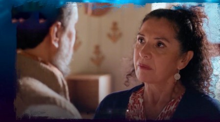 Avance: Elvira le declarará su amor a Jeremías