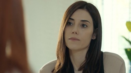 "Me saca de quicio": Asya es criticada por los tuiteros por su actitud con Derin