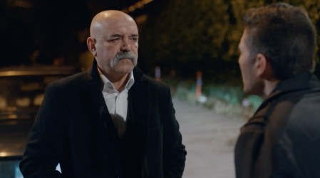 Avance extendido: Idris defenderá a Vartolu