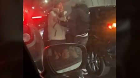 Revisa las declaraciones de una mujer embarazada que fue víctima de encerrona