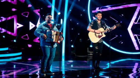 Los Vásquez llegaron de la mano de Juan Pablo y Jorge desde Osorno a presentarse en "El Retador"