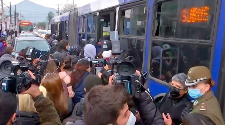 Metro suspende operaciones en cinco estaciones de Línea 2 tras descarrilamiento de tren