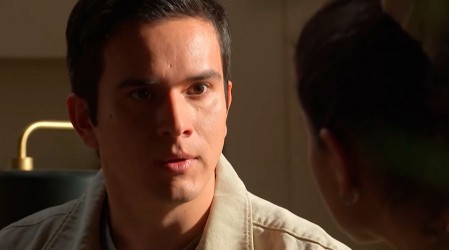 ¡Participará del plan de Jaime! Gabriel le dijo a Muriel que sabe quién es su padre